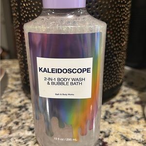 Bath and Body Works Kaleidoscope 2 in 1 body wash and bubble bath